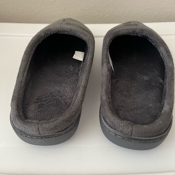 Wayland Memory Foam Slippers - Men’s / Women’s - Picture 8 of 12